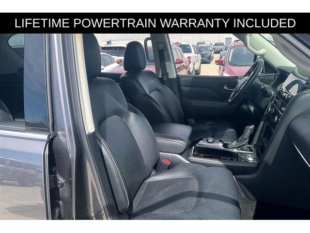 2024 INFINITI QX80 LUXE