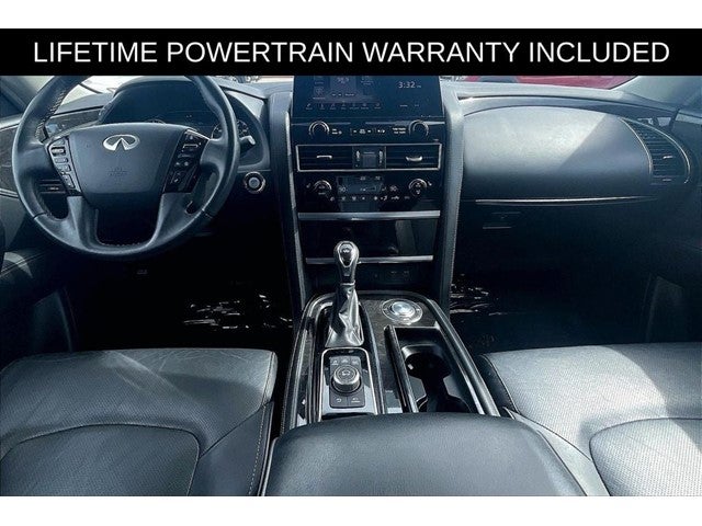 2024 INFINITI QX80 LUXE