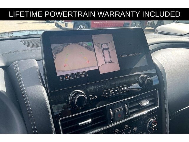 2024 INFINITI QX80 LUXE