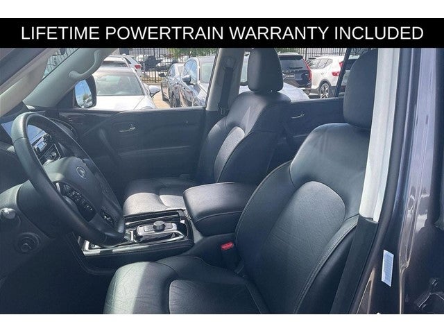 2024 INFINITI QX80 LUXE