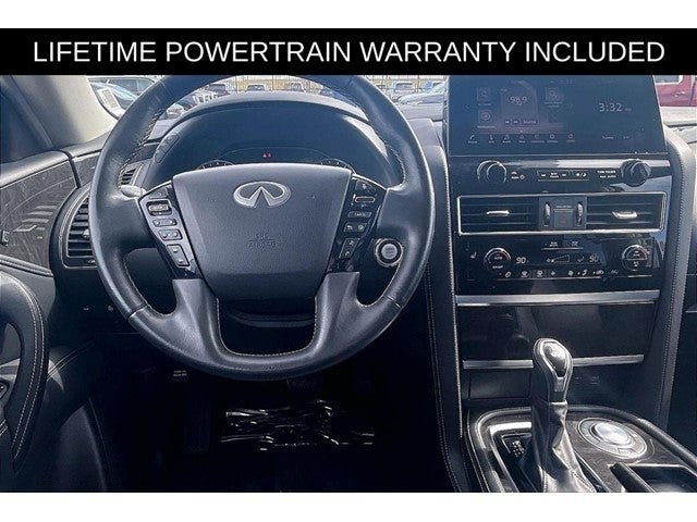 2024 INFINITI QX80 LUXE