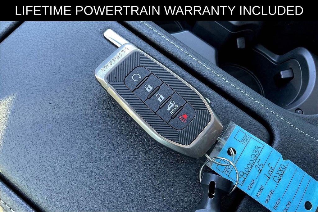 2025 INFINITI QX80 PURE