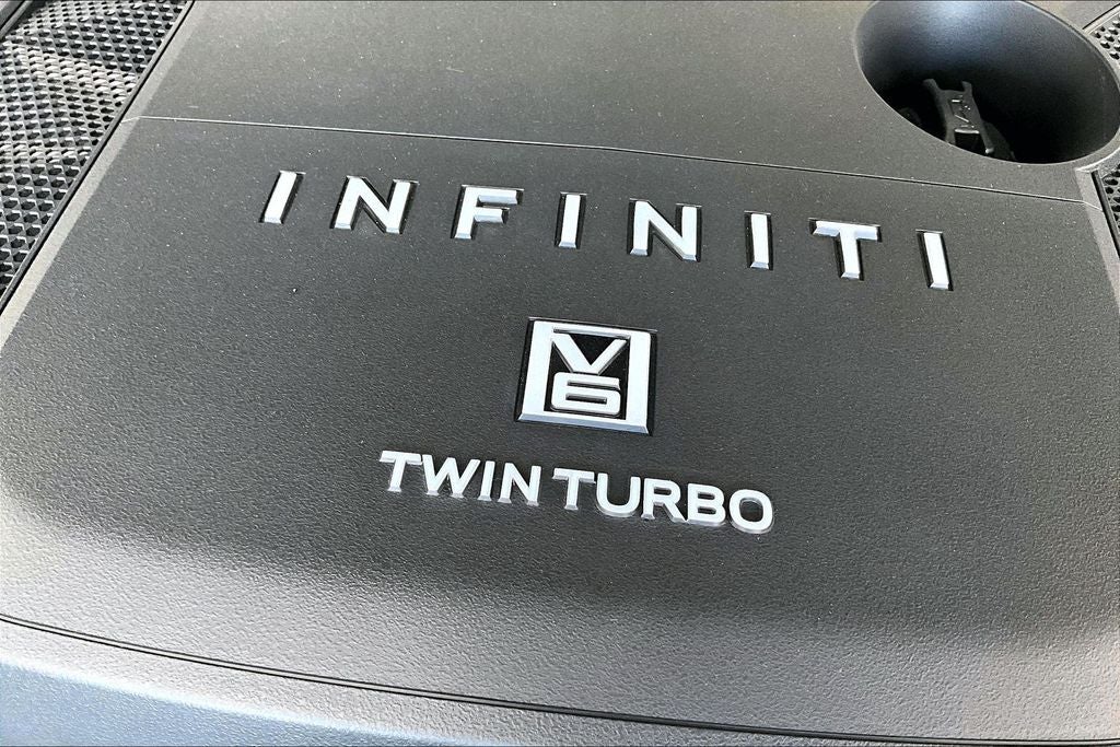 2026 INFINITI QX80 PURE