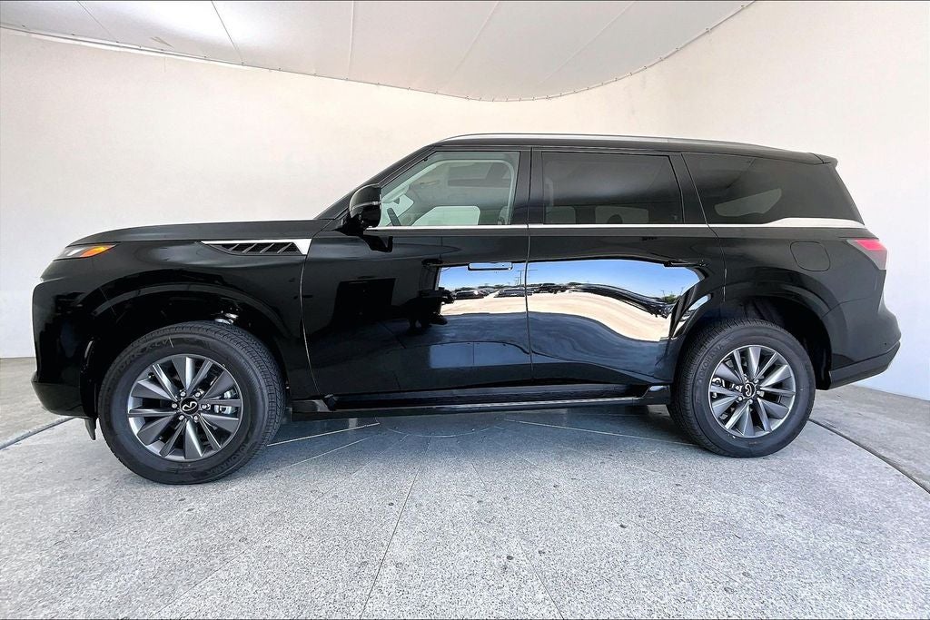 2026 INFINITI QX80 PURE