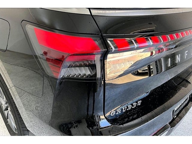 2026 INFINITI QX80 PURE