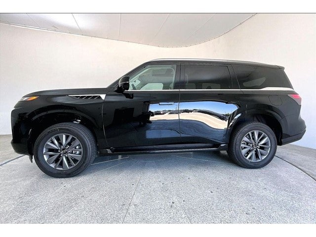2026 INFINITI QX80 PURE