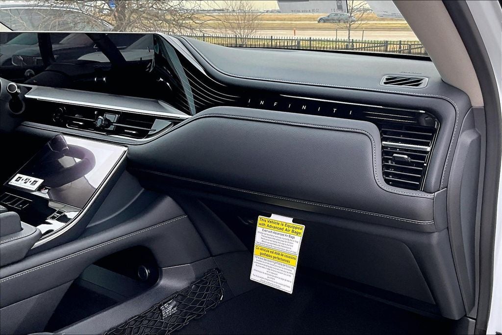 2026 INFINITI QX80 PURE