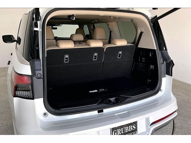 2026 INFINITI QX80 PURE