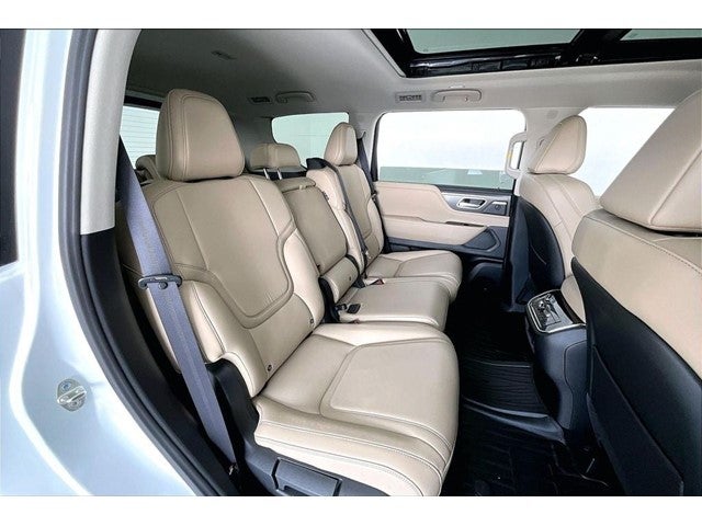 2026 INFINITI QX80 PURE