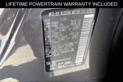 2025 INFINITI QX80 PURE