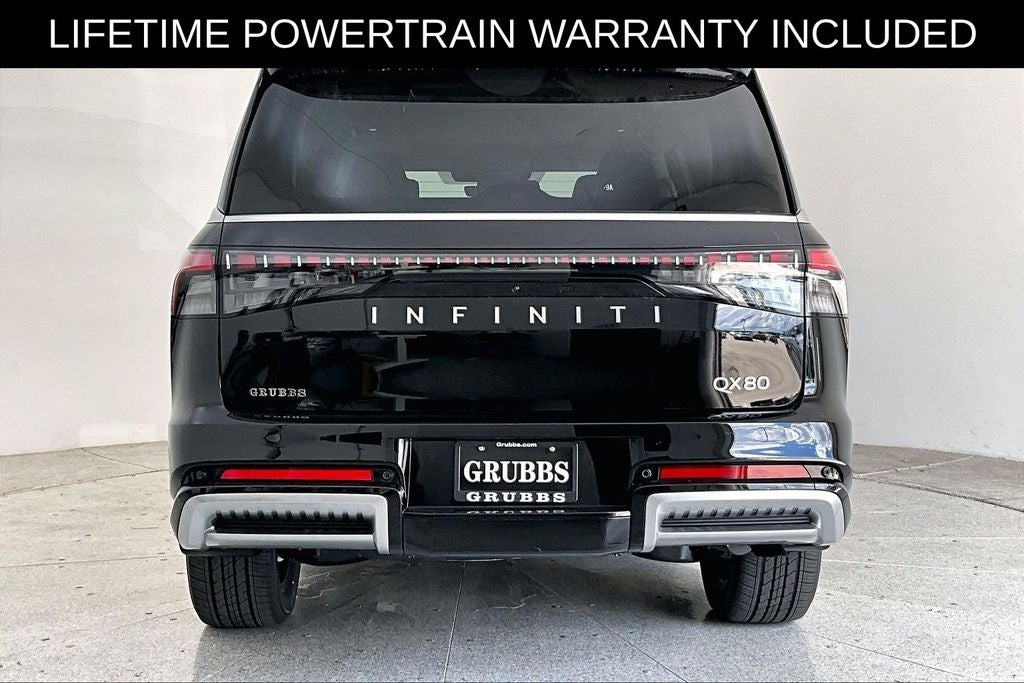 2027 INFINITI QX80 LUXE