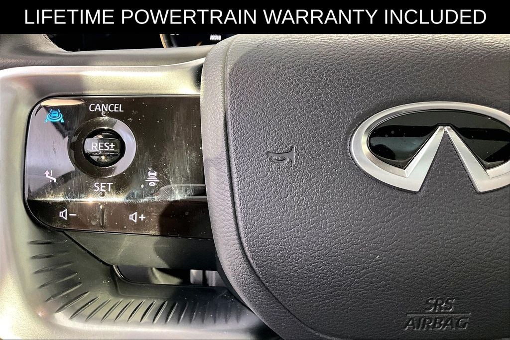 2025 INFINITI QX80 LUXE