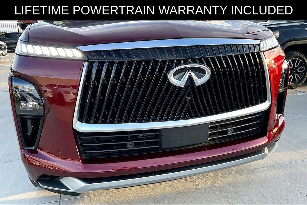 2025 INFINITI QX80 LUXE