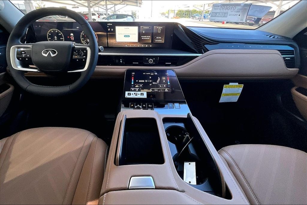 2026 INFINITI QX80 LUXE