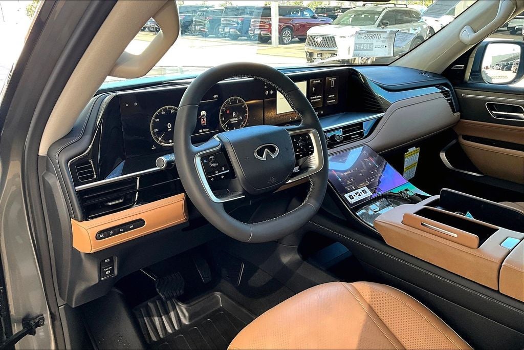 2026 INFINITI QX80 LUXE