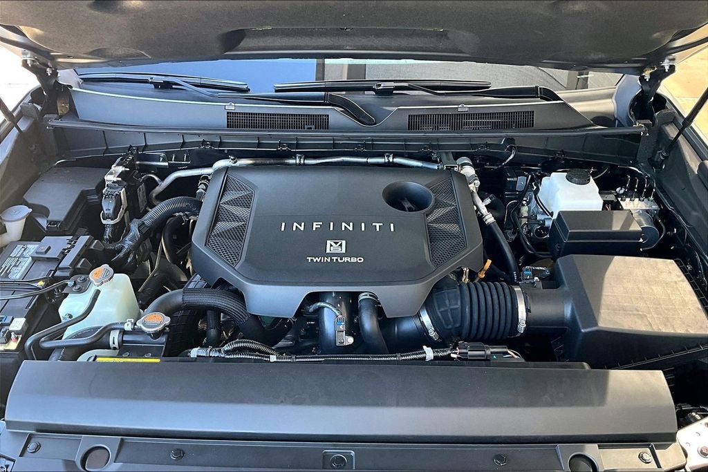 2026 INFINITI QX80 LUXE