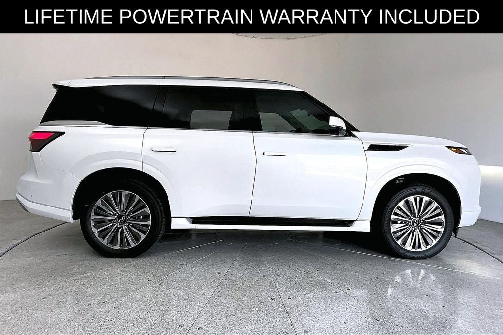 2027 INFINITI QX80 LUXE