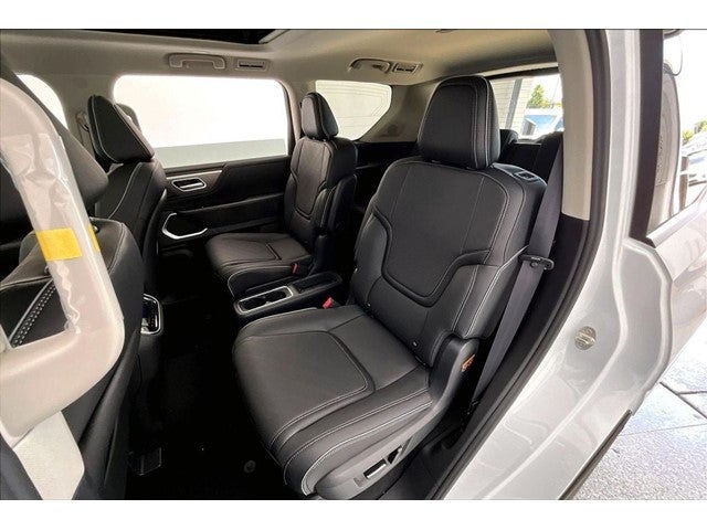 2027 INFINITI QX80 LUXE