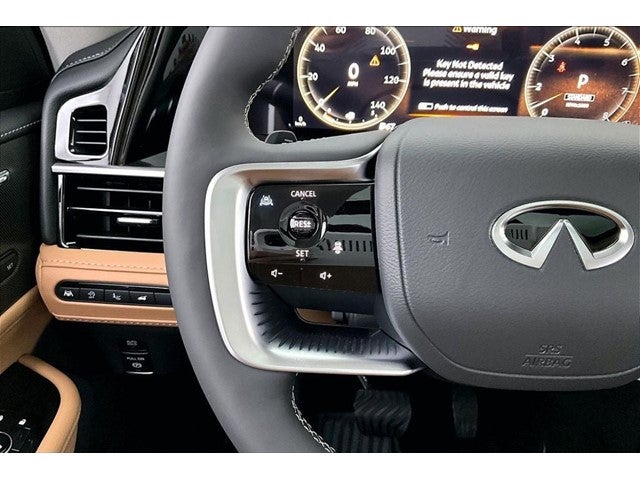 2027 INFINITI QX80 LUXE