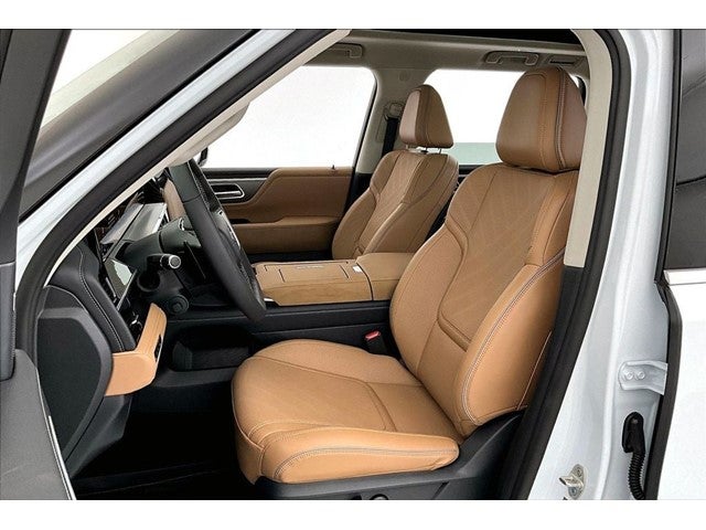 2027 INFINITI QX80 LUXE