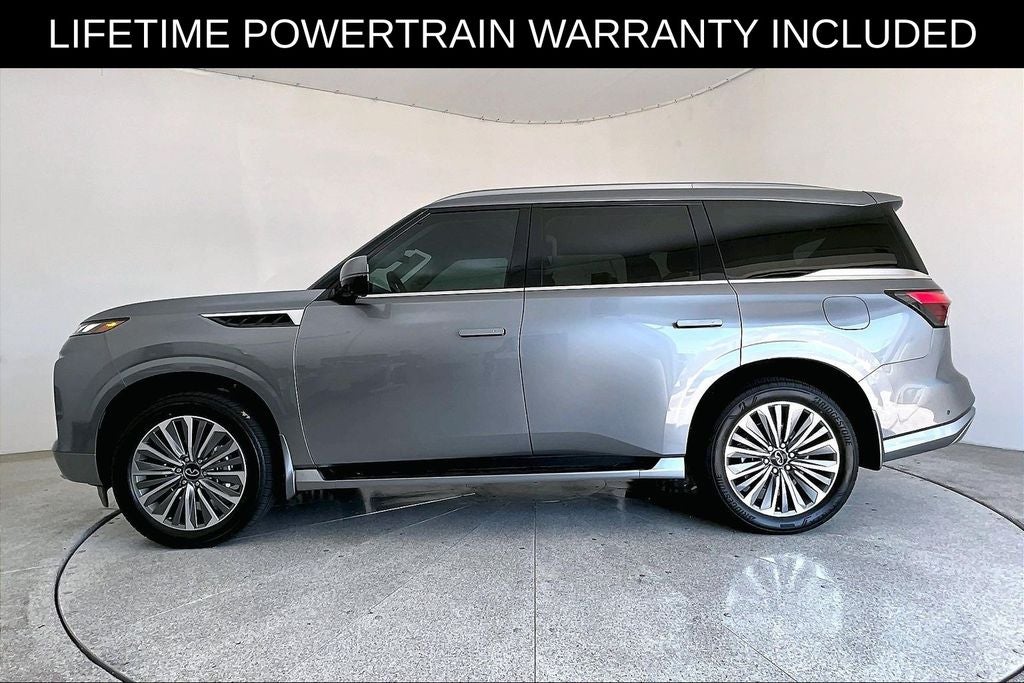 2026 INFINITI QX80 LUXE