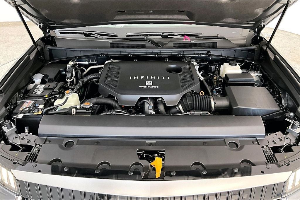 2026 INFINITI QX80 LUXE