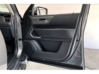 2026 INFINITI QX80 LUXE