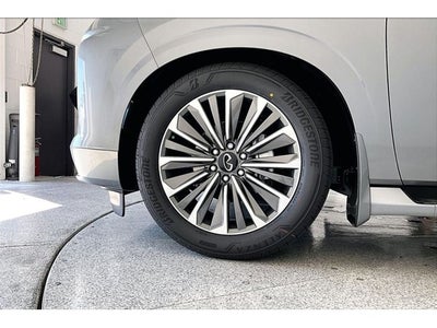 2026 INFINITI QX80 LUXE