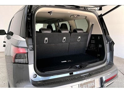 2026 INFINITI QX80 LUXE