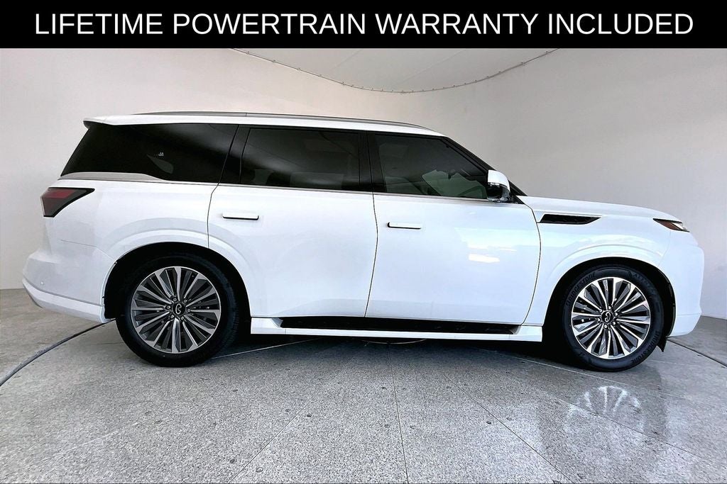 2027 INFINITI QX80 LUXE