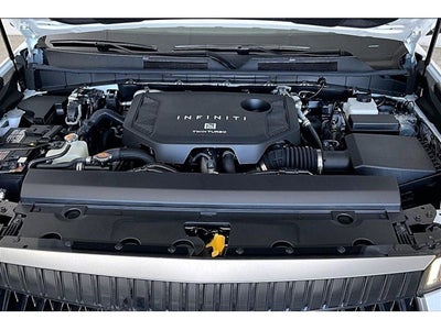 2027 INFINITI QX80 LUXE