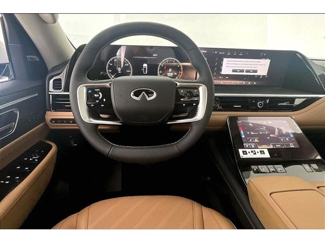 2027 INFINITI QX80 LUXE