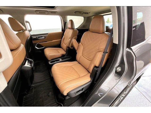 2027 INFINITI QX80 LUXE