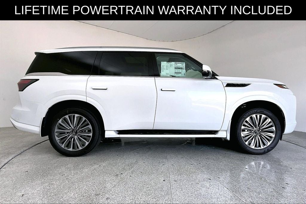 2027 INFINITI QX80 LUXE