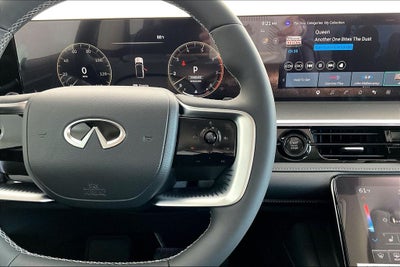 2026 INFINITI QX80 LUXE
