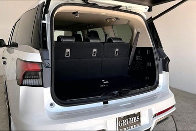 2026 INFINITI QX80 LUXE