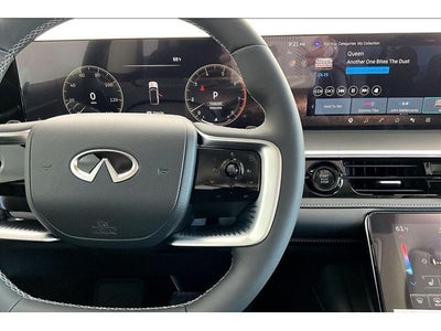 2026 INFINITI QX80 LUXE