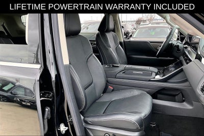 2025 INFINITI QX80 LUXE