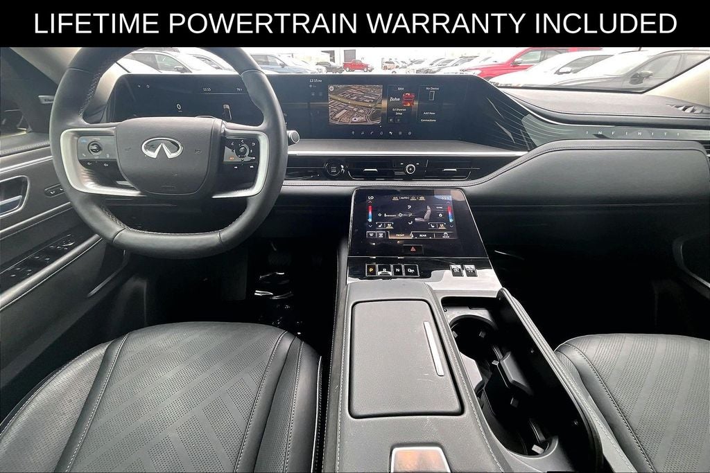 2025 INFINITI QX80 LUXE