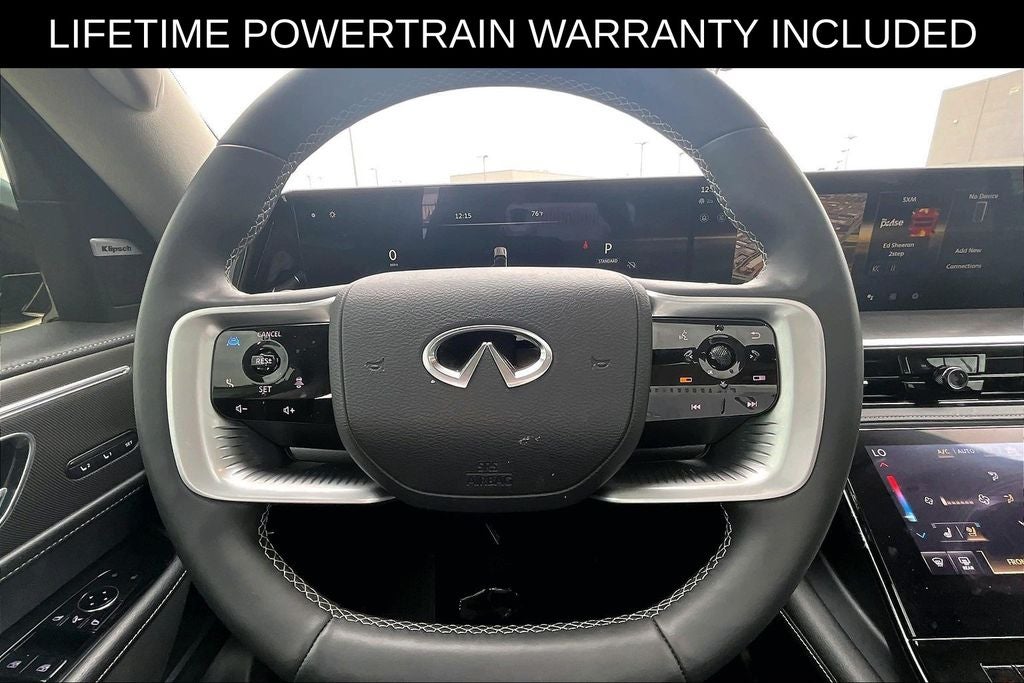 2025 INFINITI QX80 LUXE