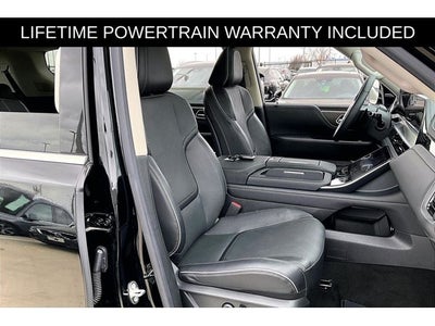 2025 INFINITI QX80 LUXE