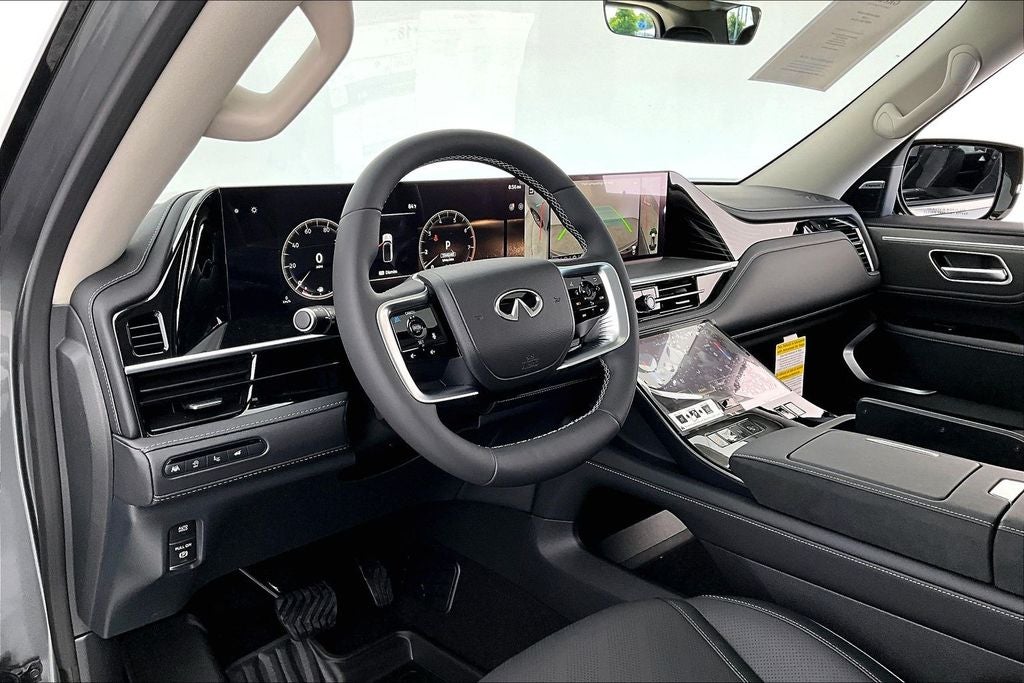 2026 INFINITI QX80 LUXE