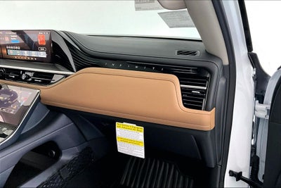 2027 INFINITI QX80 LUXE