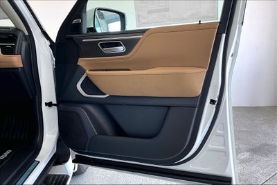 2027 INFINITI QX80 LUXE