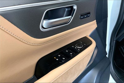 2027 INFINITI QX80 LUXE