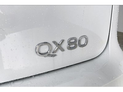 2027 INFINITI QX80 LUXE