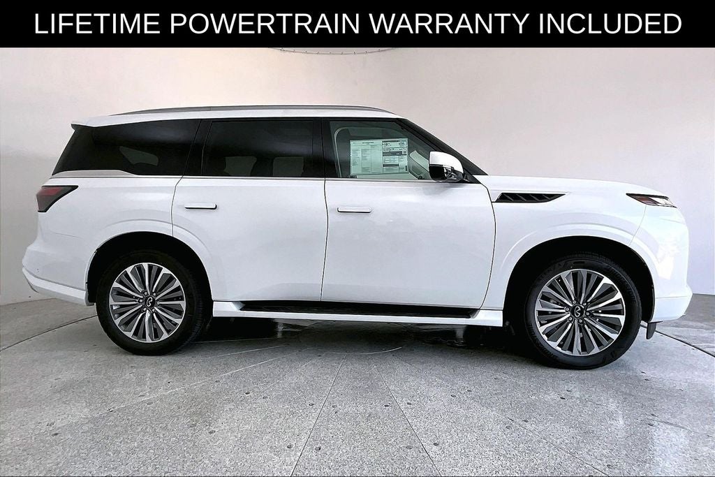 2027 INFINITI QX80 LUXE