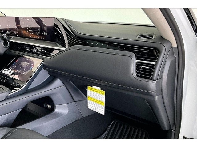 2027 INFINITI QX80 LUXE
