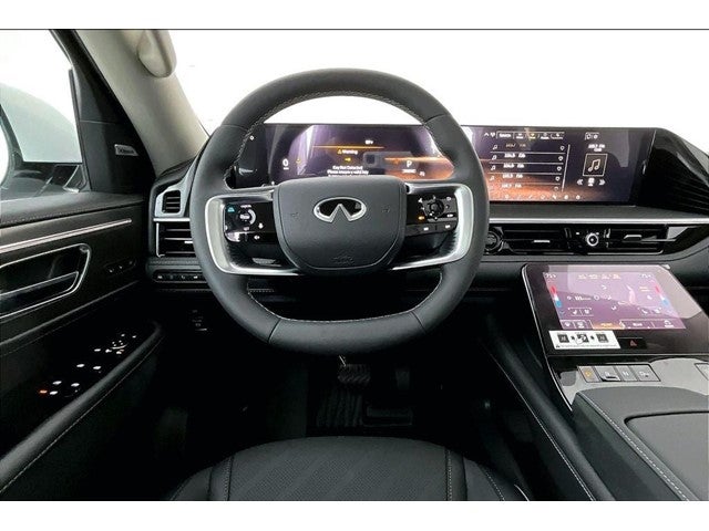 2027 INFINITI QX80 LUXE