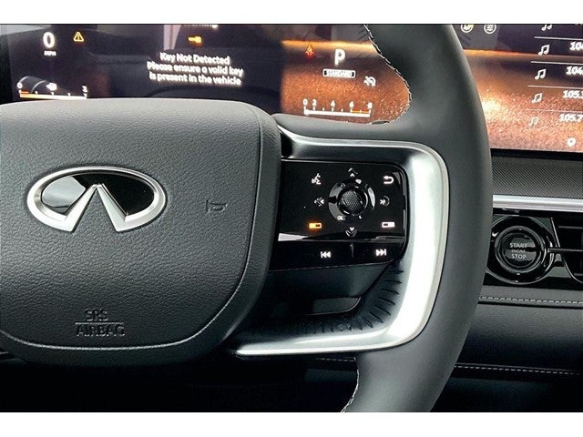 2027 INFINITI QX80 LUXE